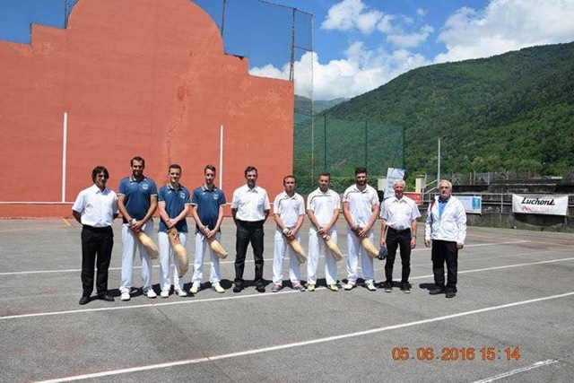 5/6/2016 Luchon les équipes du PC Villenavais en finale du tounoi préliminaire au championnat de France - 102.1 ko