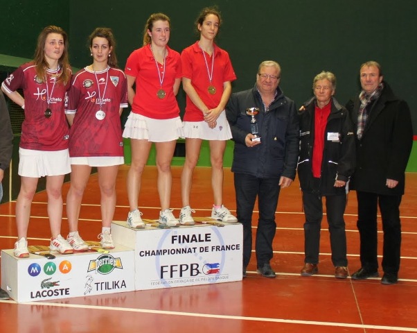 Le podium junior féminines - 97.1 ko