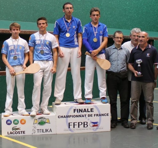 21 juin 2014 - Les cadets du CA BEGLAIS champions à PAU - 94.5 ko